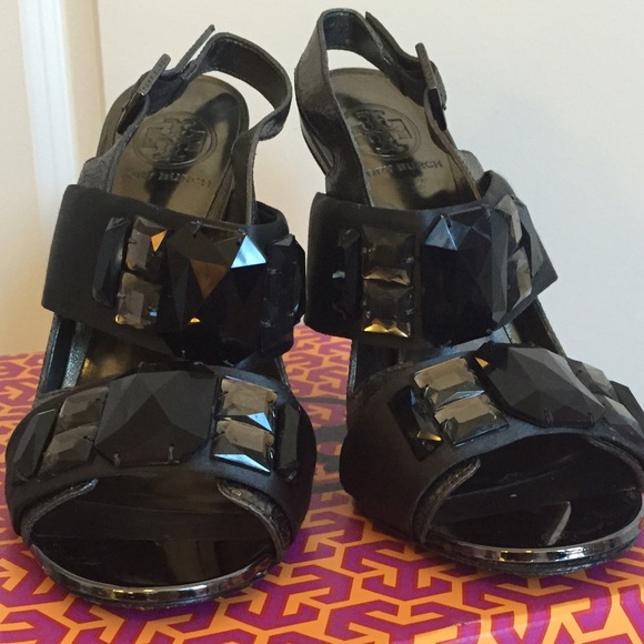 Rare Tory Burch Jeweled Heels - Picture 4 of 4