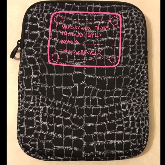 Marc By Marc Jacobs tablet pouch