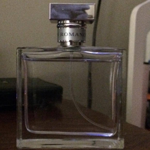 Ralph Lauren Romance - woman's Perfume