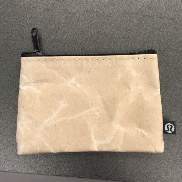 Lululemon coin purse