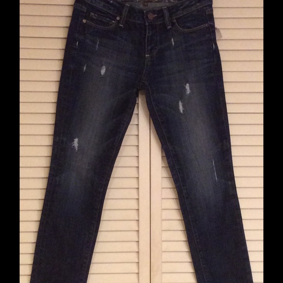 PAIGE SKYLINE SKINNY JEANS DISTRESSED SIZE 26
