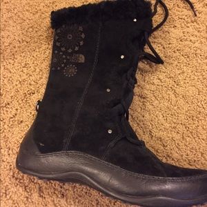 North face winter snow boots.