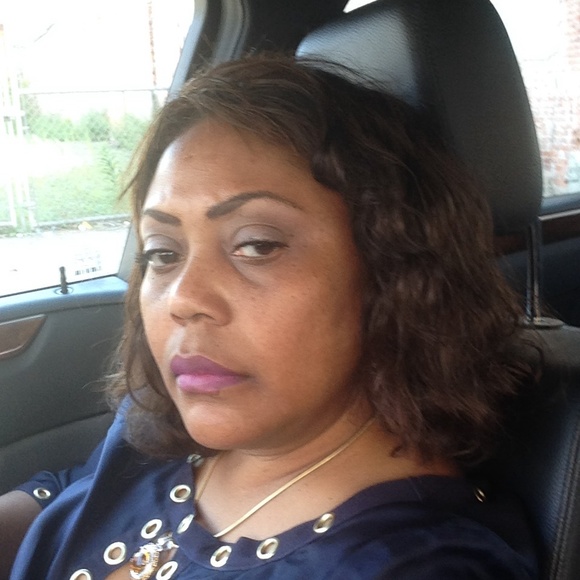 Meet your Posher, Marie