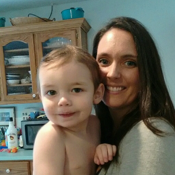 Meet your Posher, Meredith - Picture 3 of 4