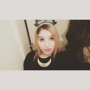 Meet your Posher, Tina