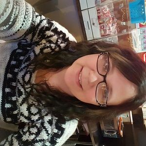 Meet your Posher, Mandy