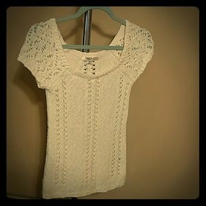 Old Navy Cream Short Sleeve Sweater
