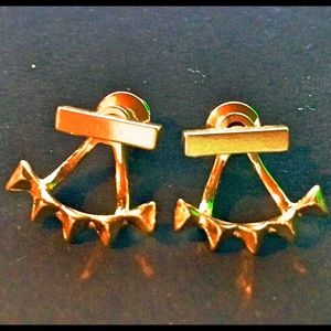 Sunahara 14k gold plated Pyramid ear jacket