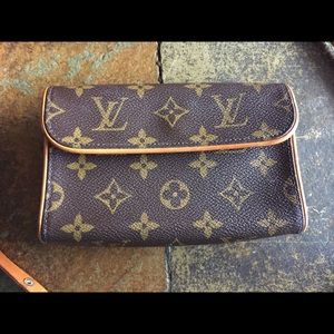 Louis Vuitton Mini Pochette Florentine Bum Bag