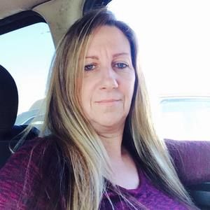 Meet your Posher, Lea