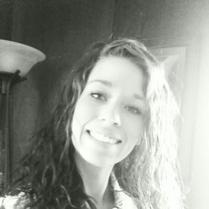 Meet your Posher, Monica