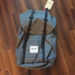 NWT Herschel retreat backpack