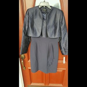 TAHARI Navy 2pc dress