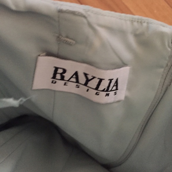 Beautiful teal strapless bridesmaid dress - Picture 3 of 3