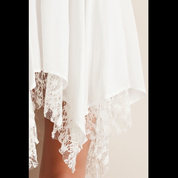 🍾Off-White Lace Trim Handkerchief Hemline - Picture 4 of 4