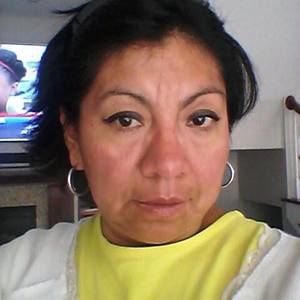 Meet your Posher, Elia