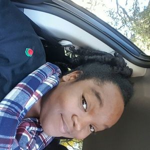 Meet your Posher, Shannon