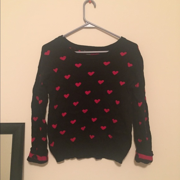 F21 heart sweater