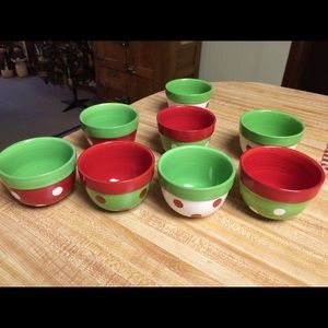 8 custard/dessert dishes