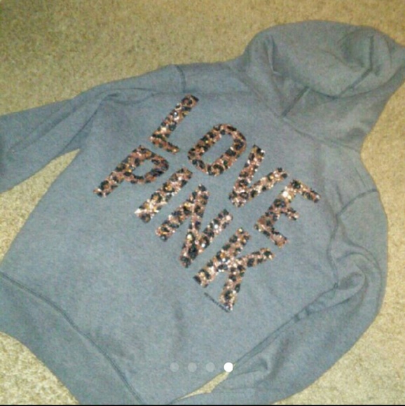 Victoria's secret fur jacket!! - Picture 3 of 3