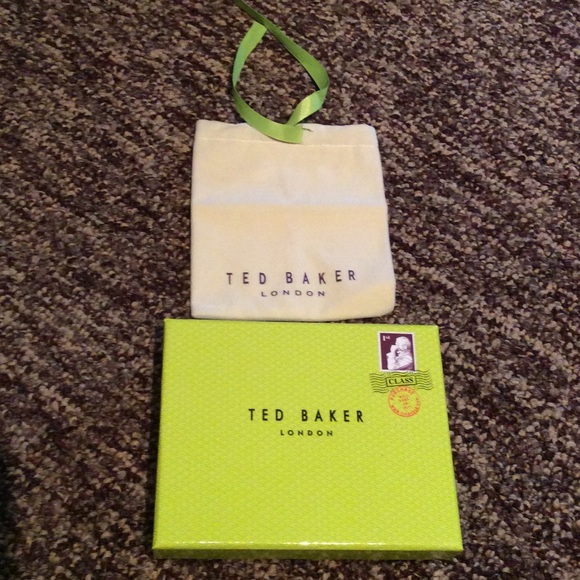 Ted Baker Jewelry - 5" Ted Baker jewelry bag and box😎