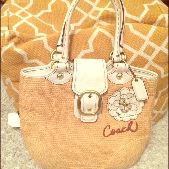 Beautiful COACH leather and straw shoulder bag!