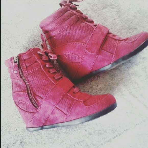 Vera Wang Magenta Sneaker Booties