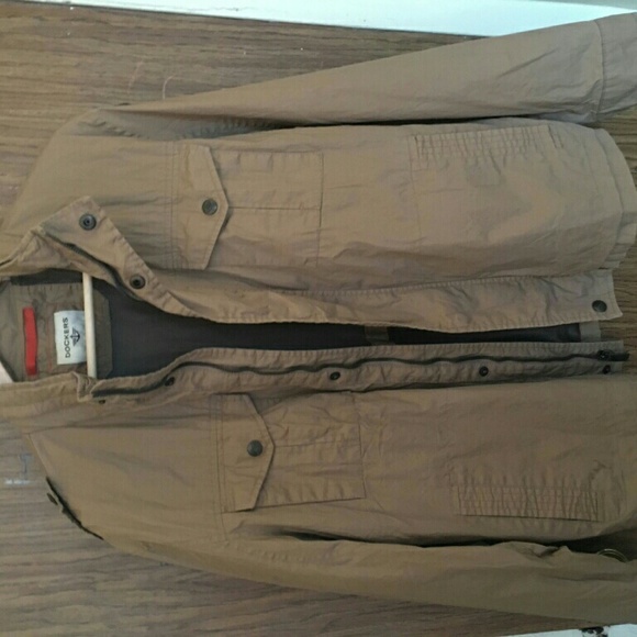 Docker's men's wind/elements jacket - Picture 1 of 4