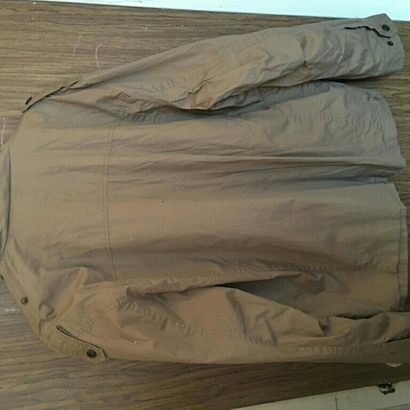 Docker's men's wind/elements jacket - Picture 4 of 4