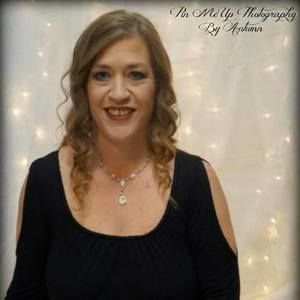 Meet your Posher, April