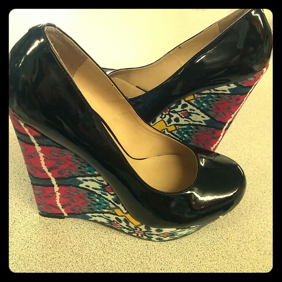 8.5 Steve Madden heels