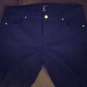 Black skinny Forever 21 jeans