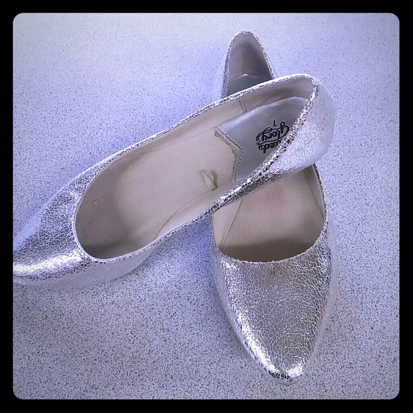 Metallic silver flats
