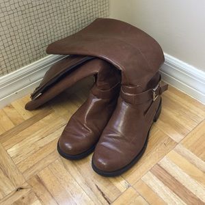 Gently Used Aerosole Boots