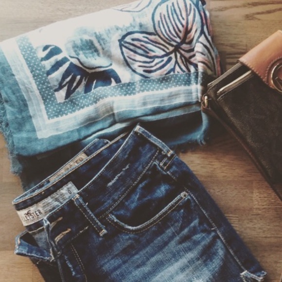Loft Scarf