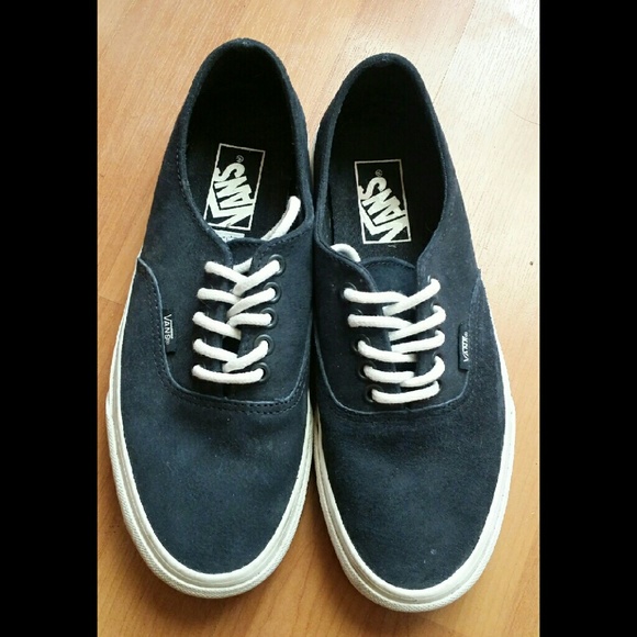 Navy blue vans