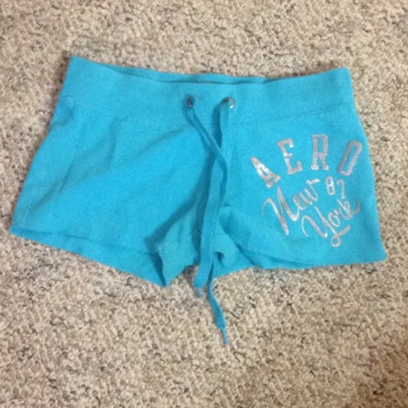 blue Aeropostale shorts!