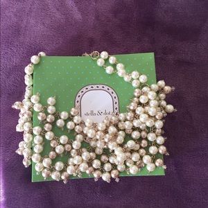 Stella & Dot Sofia Pearl Statement Necklace