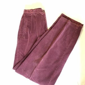 Vintage maroon corduroy highwaisted pants