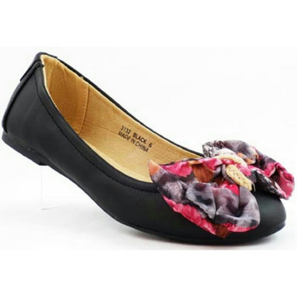 Black Patterned Bow Flats