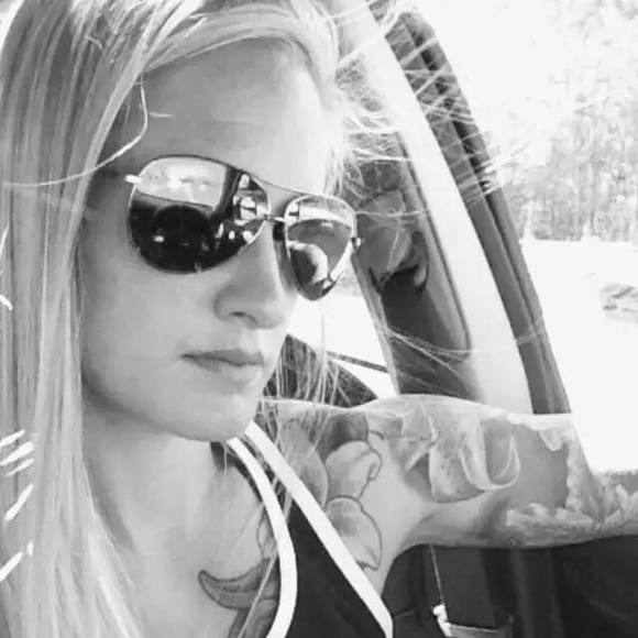 Meet your Posher, Courtenay