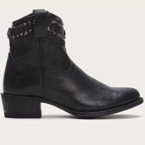 FRYE Diana Short Studded Boots