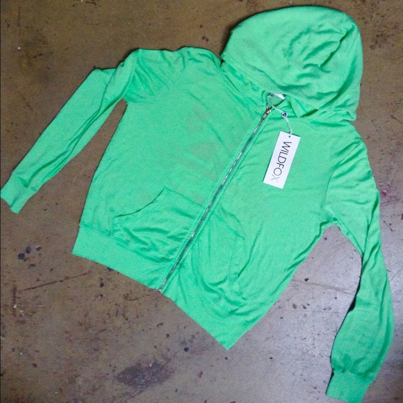 WILDFOX BEACH NATIVE ZIPUP HOODIE - Picture 2 of 4