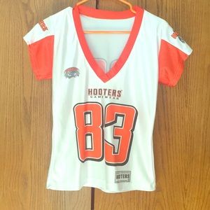 HOOTERS Jersery