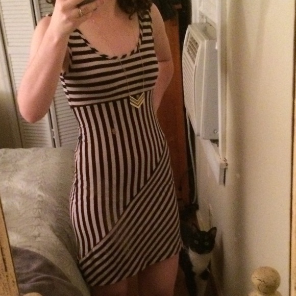 MONTEAU stripped dress - Picture 4 of 4