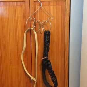 Scarf/ belt organizer