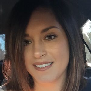 Meet your Posher, Marissa