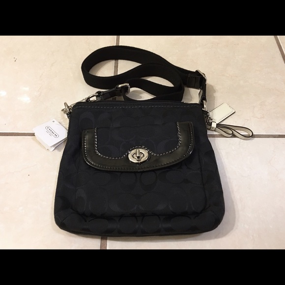 💯 Coach crossbody BRAND NEW