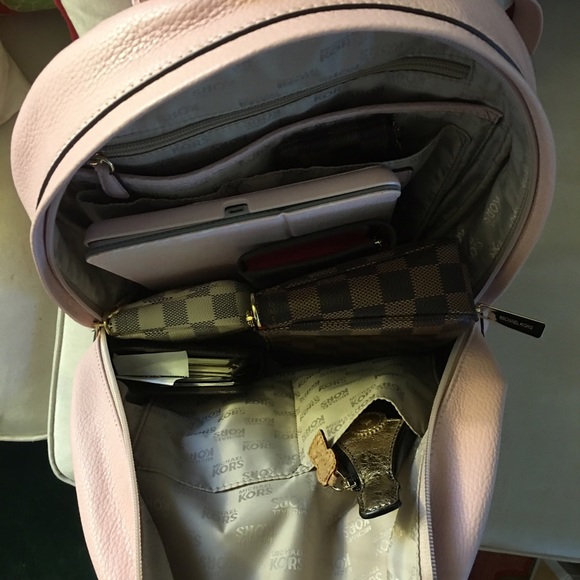 📌SOLD📌Michael Kors Backpack baby pink - blossom - Picture 3 of 4