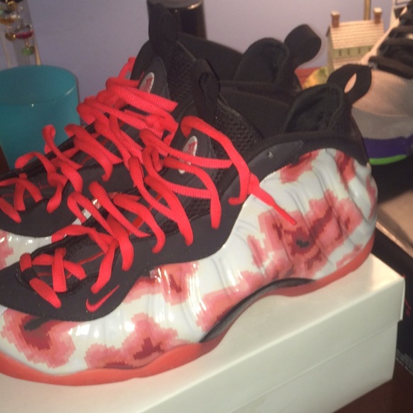 Nike Thermal Foamposite size 12 - Picture 1 of 1